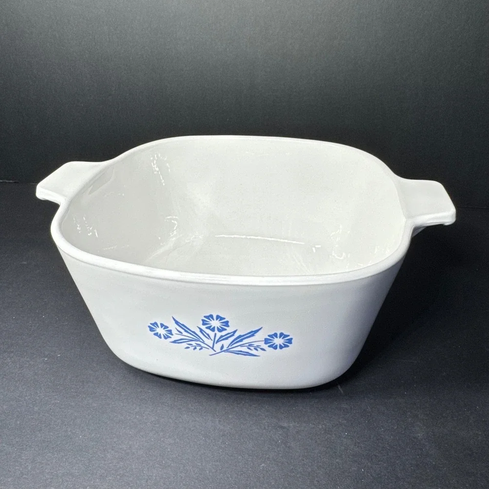 Corning Ware Cornflower Blue 1.75 Qt‎ Casserole Dish P-1 3/4-B Vintage Pyroceram